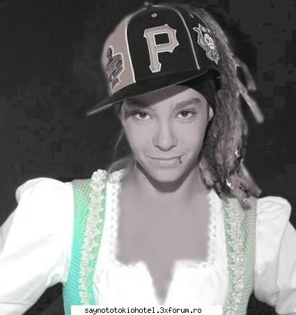 ehhhh hai k ii sta mai bn cu rochitza :finger: poze th;)